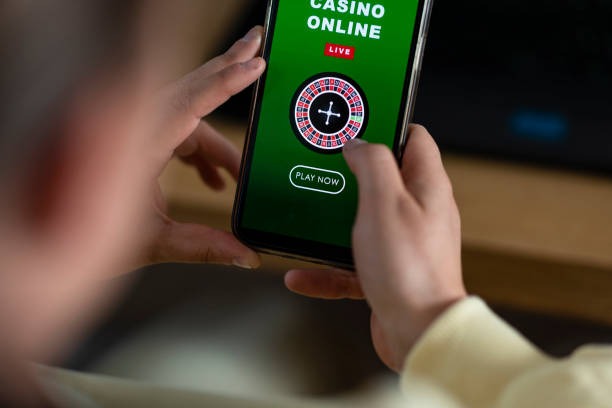 slotplay user Mobile user and Brand